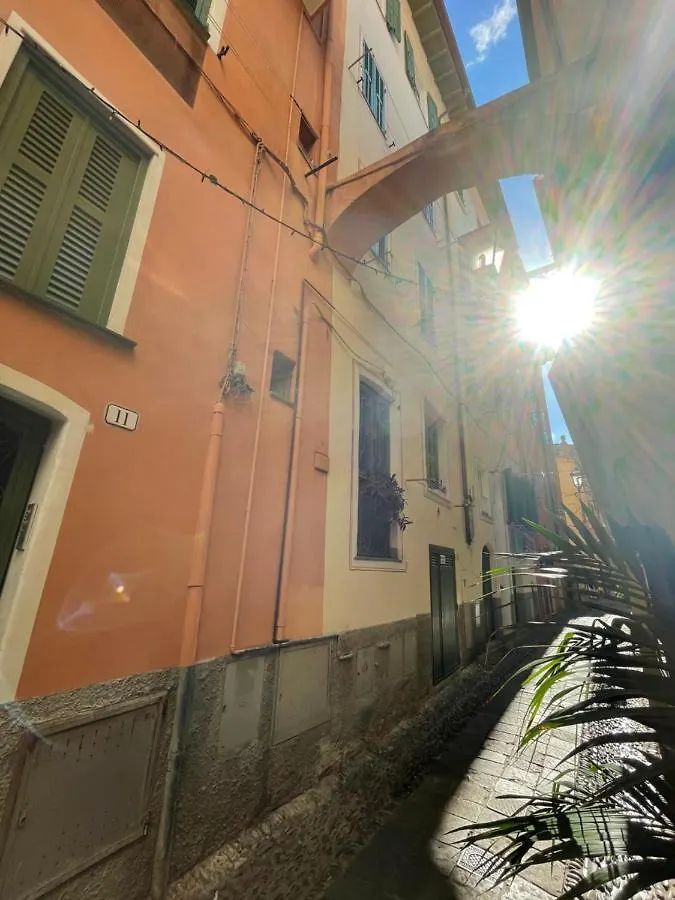 Vialunga Apartment In The Old Town Bordighera