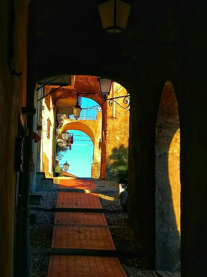 Vialunga Apartment In The Old Town Bordighera