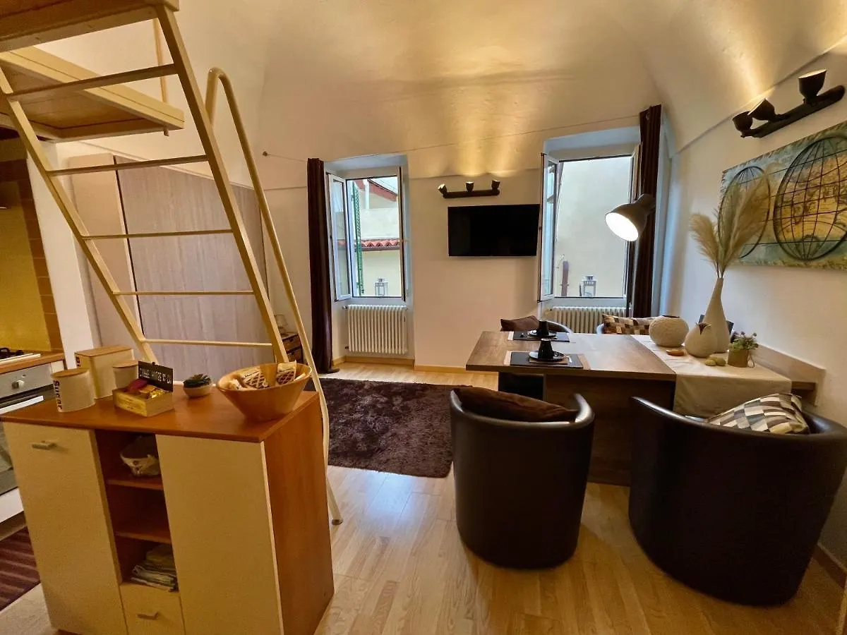 Vialunga Apartment In The Old Town Bordighera